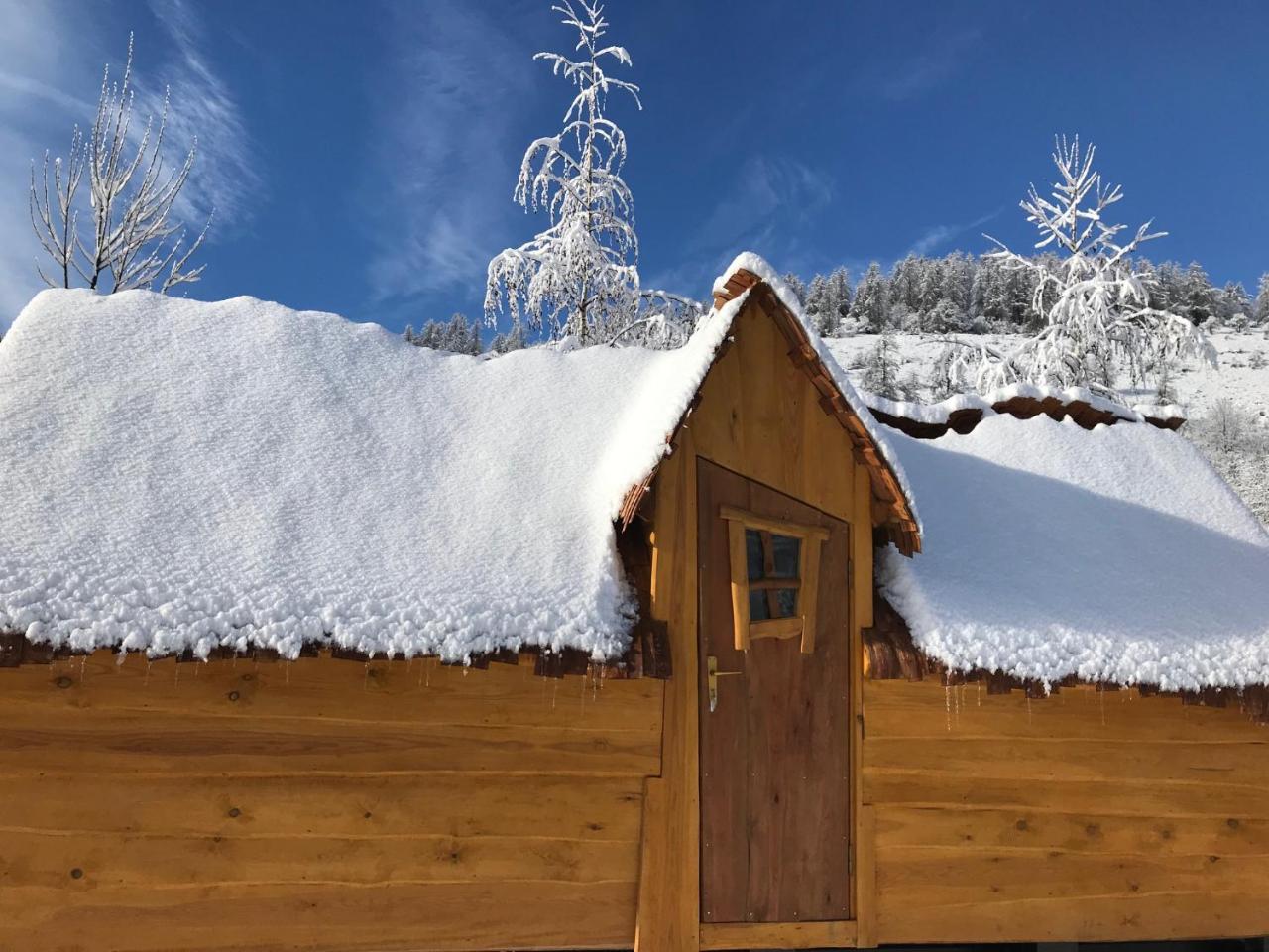 Camping Le Cians Beuil Exterior photo